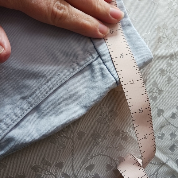 J.Crew Factory Classic Chino 3.5" In Pale Chambray Size 8 - Picture 9 of 11